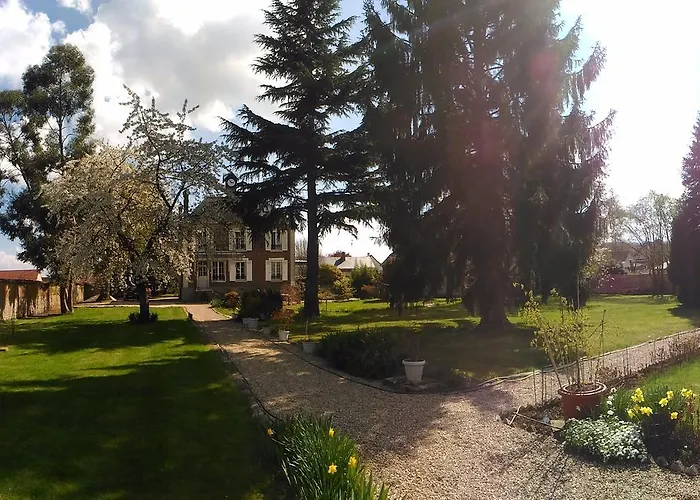 Le Jardin Des Erables Сен-Марсель